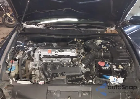 2010 Honda Accord 2.4 Lx from USA, damaged, VIN 1HGCP2F32AA136777